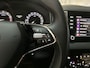 Skoda Karoq 1.5 TSI 150pk DSG ACT Business Edition Navigatie App-Connect DAB+ Parkeersensoren