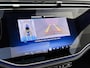 Mercedes-Benz E-klasse Estate 300 e AMG Plug-In Hybride AMG | Night Pakket | Panorama Schuif-Kanteldak | MBUX Superscreen | Trekhaak | Stuur en Stoelverwarming. Inclusief 24 maanden Mercedes-Benz Certified garantie voor Europa.