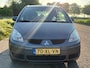 Mitsubishi Colt 1.3 Invite 5-Drs Airco Electric pakket Audio/CD LMV 15" ABS Colorpakket Afn. trekhaak Dealeronderhoud Nieuwe Apk!