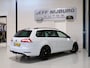 Volkswagen Golf Variant 1.4 TSI Highline R-Line Trekhaak Apple-carplay Stoelverwarming Camera Parkeersensoren Massage Garantie