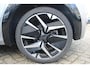 Peugeot e-208 136pk GT I Camera Achter I Parkeersensoren I Cruise Control I Airco I Alcantara | SOH 97,5% |