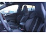 Ford Focus Wagon ST-Line X Hybrid 125pk I Sync 4 I Handsfree Achterklep I Winter Pack I Trekhaak I Recaro Sportstoelen