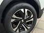 Peugeot 2008 Allure 130pk | Navigatie | Parkeersensoren | 17 inch Velgen | Bluetooth | Cruise Control