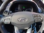 Hyundai i30 1.0 T-GDI Comfort. Zeer netjes en luxe o.a: Navi, carplay, cruise, camera, etc. Prijs rijklaar inclusief garantie.