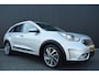 Kia Niro Hybrid 1.6 GDi ExecutiveLine Bi-Xenon | Zwart Leder | Carplay | Schuifdak | JBL | Keyless | Stoelverw. + Ventilatie