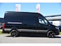 Mercedes-Benz Sprinter 319 1.9 CDI L2H2 RWD Black Edition Full Options! 360 Camera, Cruise, Memory, LED, 3500kg Trekhaak, Leder, Carplay, 190pk, Voorruit verwarming, Uniek!