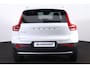 Volvo XC40 T4 Recharge Inscription - Harman/Kardon audio - Parkeercamera achter - Verwarmde voorstoelen & stuur - Parkeersensoren voor & achter - Volvo On Call - Cruise control - Extra getint glas - Elektr. inklapbare trekhaak - 21' LMV