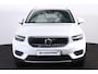 Volvo XC40 T4 Recharge Inscription - Harman/Kardon audio - Parkeercamera achter - Verwarmde voorstoelen & stuur - Parkeersensoren voor & achter - Volvo On Call - Cruise control - Extra getint glas - Elektr. inklapbare trekhaak - 21' LMV