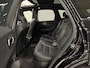 Volvo XC60 2.0 B5 R-design / Pano / Trekhaak / Massage / 360 camera / 22 inch / H&K
