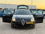 Alfa Romeo Giulietta 1.4 T Distinctive/ AUTOMAAT