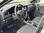 Volkswagen T-Roc 1.5 TSI Sport R Panodak,Carpl,Cam,Cruise,Pdc