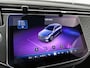 Mercedes-Benz E-klasse Estate 300 e Plug-In Hybride | Led koplampen | Memory Voorstoelen | Distronic | Digital Licht | Apple CarPlay | Zwarte Hemel | Parkeerpakket met 360°-camera. Inclusief 24 maanden MB Certified garantie voor Europa.