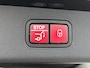 Mercedes-Benz E-klasse Estate 300 e Plug-In Hybride | Led koplampen | Memory Voorstoelen | Distronic | Digital Licht | Apple CarPlay | Zwarte Hemel | Parkeerpakket met 360°-camera. Inclusief 24 maanden MB Certified garantie voor Europa.