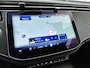Mercedes-Benz E-klasse Estate 300 e Plug-In Hybride | Led koplampen | Memory Voorstoelen | Distronic | Digital Licht | Apple CarPlay | Zwarte Hemel | Parkeerpakket met 360°-camera. Inclusief 24 maanden MB Certified garantie voor Europa.