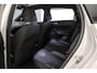 Volkswagen Taigo R-Line 1.0 TSI 110pk DSG Automaat Panoramadak, Adaptive cruise control, LED matrix koplampen, Black style, Achteruitrijcamera, Stoelverwarming