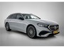 Mercedes-Benz E-klasse Estate 300 e AMG Plug-In Hybride AMG Line | Night Pakket | Trekhaak | MBUX Superscreen | 20 Inch AMG Velgen | Ledkoplampen. Inclusief 24 maanden MB Certified garantie voor Europa.