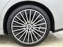 Mercedes-Benz E-klasse Estate 300 e AMG Plug-In Hybride AMG Line | Night Pakket | Trekhaak | MBUX Superscreen | 20 Inch AMG Velgen | Ledkoplampen. Inclusief 24 maanden MB Certified garantie voor Europa.