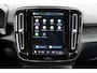 Volvo XC40 Recharge Plus 70 kWh | Verwarmbare voorstoelen en stuurwiel | Dealeronderhouden | Google Infotainment | 4-Seizoenenbanden | Parkeercamera | Parkeersensoren voor + achter |