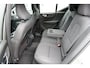 Volvo XC40 Recharge Plus 70 kWh | Verwarmbare voorstoelen en stuurwiel | Dealeronderhouden | Google Infotainment | 4-Seizoenenbanden | Parkeercamera | Parkeersensoren voor + achter |