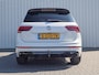Volkswagen Tiguan 2.0 TSI 190pk DSG 4Motion Highline Business R | Panoramadak | Trekhaak | Navigatie