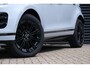Land Rover Range Rover Evoque 1.5 P270e PHEV AWD Dynamic SE | Black Pack | Schuifkanteldak | 20'' High Gloss wielen
