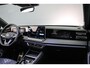 Volkswagen Tiguan R-Line Edition 1.5 TSI eHybrid 204pk DSG Automaat Trekhaak, Navigatie, Panoramadak, Adaptive cruise control, Elektrische achterklep, Black style