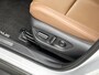 Lexus LBX Relax 2WD | Advanced Pack | Elektrische Stoelen met Geheugen | Mark Levinson |