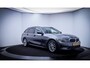BMW 3-Serie Touring 318iA SPORT-LINE Edition FULL LED | STUUR+STOELVERW | CARPLAY | HALF LEDER | SPORTSTOELEN | ELEK TREKHAAK | LMV