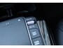 Mercedes-Benz A-klasse A180 136PK AUTOMAAT LUXURY LINE Panodak | Groot Navi | Adapt.Cruise | Camera | Leer | Led | Dodehoek | 17 Inch Lm |