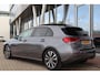 Mercedes-Benz A-klasse A180 136PK AUTOMAAT LUXURY LINE Panodak | Groot Navi | Adapt.Cruise | Camera | Leer | Led | Dodehoek | 17 Inch Lm |
