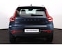 Volvo XC40 T2 R-Design - Adaptive Cruise Control met Pilot Assist - Verwarmbare voorstoelen en stuurwiel - Trekhaak semi elektrisch inklapbaar - Apple® CarPlay - Android Auto - Draadloos telefoon opladen - Keyless - Elektrisch bedienbare achterklep - All season banden - Parkeersensoren voor & achter - Parkeercamera achter - Half leder & alcantara bekleding - 18' LMV