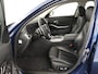 BMW 3-Serie 318i | Leder | Adaptive cruise | Stoelverwarming | Memory | Live Cockpit | Sportstoelen | Carplay | Keyless | Trekhaak | Parkeerhulp | Climate control | Full LED | Origineel NL