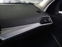 BMW 3-Serie 318i | Leder | Adaptive cruise | Stoelverwarming | Memory | Live Cockpit | Sportstoelen | Carplay | Keyless | Trekhaak | Parkeerhulp | Climate control | Full LED | Origineel NL