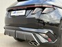 Hyundai Tucson 1.6 T-GDI HEV N Line Sky / Fabrieksgarantie t/m 8-2029 / dealer onderhouden / 1.360 kg trekgewicht / Panorama/schuif-/kanteldak / Elektrische stoelen/Achterklep / Apple Carplay/Android Auto / Stoelventilatie / Stuur-, stoelverwarming / 19”  LM /