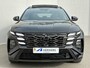 Hyundai Tucson 1.6 T-GDI HEV N Line Sky / Fabrieksgarantie t/m 8-2029 / dealer onderhouden / 1.360 kg trekgewicht / Panorama/schuif-/kanteldak / Elektrische stoelen/Achterklep / Apple Carplay/Android Auto / Stoelventilatie / Stuur-, stoelverwarming / 19”  LM /