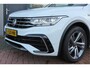 Volkswagen Tiguan 1.5 TSI 150pk DSG 2xR-Line Virtual Cockpit , Trekhaak, Camera , Navi , DAB+ , Carplay , Led verlichting etc.
