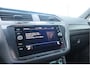 Volkswagen Tiguan 1.5 TSI 150pk DSG 2xR-Line Virtual Cockpit , Trekhaak, Camera , Navi , DAB+ , Carplay , Led verlichting etc.