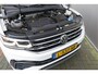 Volkswagen Tiguan 1.5 TSI 150pk DSG 2xR-Line Virtual Cockpit , Trekhaak, Camera , Navi , DAB+ , Carplay , Led verlichting etc.