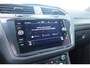 Volkswagen Tiguan 1.5 TSI 150pk DSG 2xR-Line Virtual Cockpit , Trekhaak, Camera , Navi , DAB+ , Carplay , Led verlichting etc.