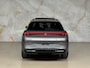 Volkswagen T-Roc 1.5 eTsi R-Line / Nieuw / Pano / Blackpack /