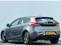 Volvo V40 2.0 T2 Momentum | 2017 |