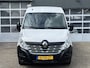 Renault Master T35 2.3 dCi L2H2 18158 km origineel!! BTW vrij!! Ideaal voor camper ombouw!! Airco Cruise controle Geïsoleerd Navigatie Luifel ruiten rondom Ex overheid  1e eigenaar