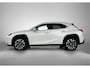 Lexus UX 250h Business Line | Stoelverwarming | Stuurverwarming | Blind Spot Monitor |