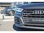 Audi Q5 50 TFSI e Quattro S edition | Luchtvering | Ambiance verlichting | Trekhaak | Parkeersensoren | S-Line exterieur | Sportstoelen | Virtual Cockpit | Stoelverwarming | Climate Control |