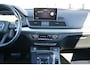 Audi Q5 50 TFSI e Quattro S edition | Luchtvering | Ambiance verlichting | Trekhaak | Parkeersensoren | S-Line exterieur | Sportstoelen | Virtual Cockpit | Stoelverwarming | Climate Control |