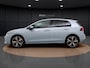 Volkswagen Golf 1.5 eHybrid Life Edition | Trekhaak | Camera | ACC | Parkeerhulp | Stuur-/Stoelverwarming | 18'' |