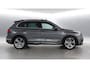 Volkswagen Tiguan 1.5 TSI 150pkAutomaat Highline Business R / Panoramadak / Camera / LED