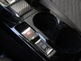 Peugeot e-2008 SUV Allure Avantage 54 kWh | Camera voor en achter | Apple Carplay/Android Auto | Navigaties | Dodehoek detectie | SOH 97,6%
