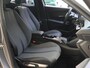 Peugeot e-2008 SUV Allure Avantage 54 kWh | Camera voor en achter | Navigatie | Dodehoek detectie | Apple Carplay/Android Auto | SOH 97,7%