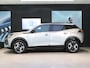 Peugeot e-2008 EV Allure Avantage 54 kWh Camera voor en achter / navigatiesysteem full map /  dodehoek detectie